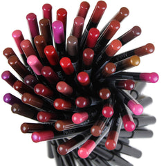 Nabi lip liner 54pcs creamy glide demonstrates smooth application and day-long wear.