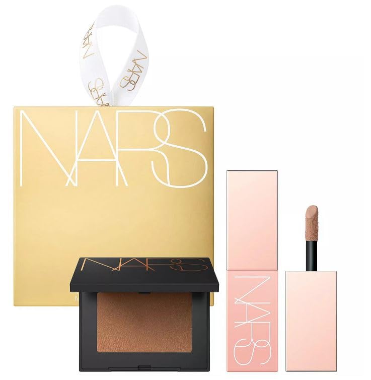 NARS Gold Star Mini Laguna bronzer adds warm definition for sun-kissed skin.