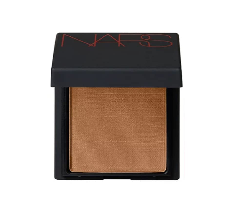 NARS Laguna mini texture swatch highlights buildable color for sculpted contour.