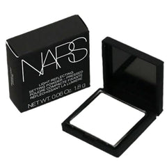 NARS Light Reflecting pressed setting powder, translucent crystal, for a smooth, lasting finish
