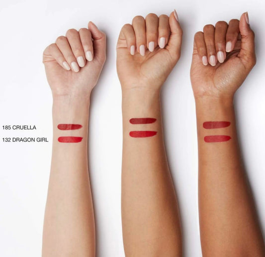 NARS38 Cruella application swatch shows rich pigment for defined lips.