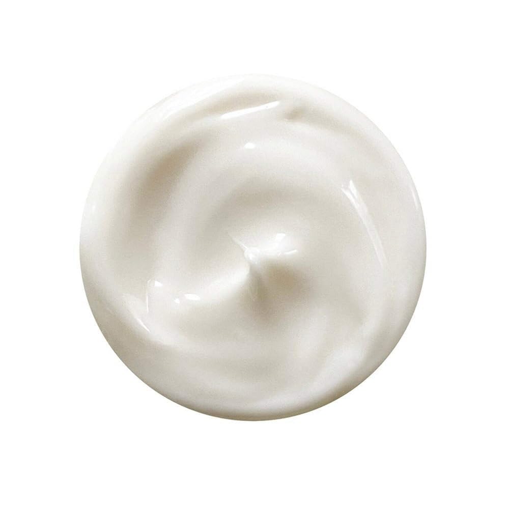 NassifMD masque application close-up highlighting refreshing nightly routine