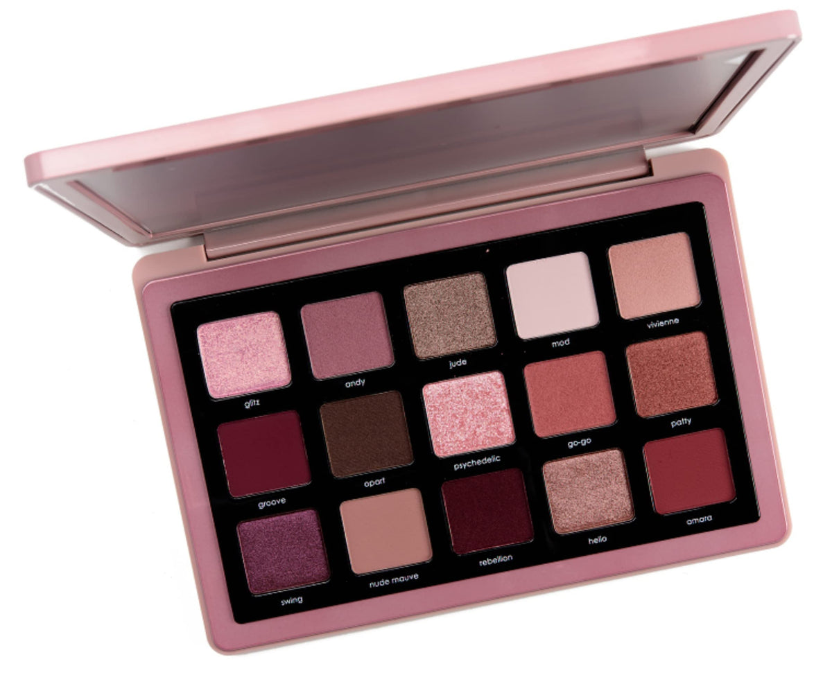Natasha Denona Retro Palette with 15 burgundy and mauve shades for retro eye looks.