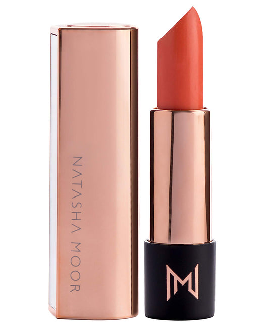 Natasha Moor No Bag Vibes creamy concealer texture for smooth blending.