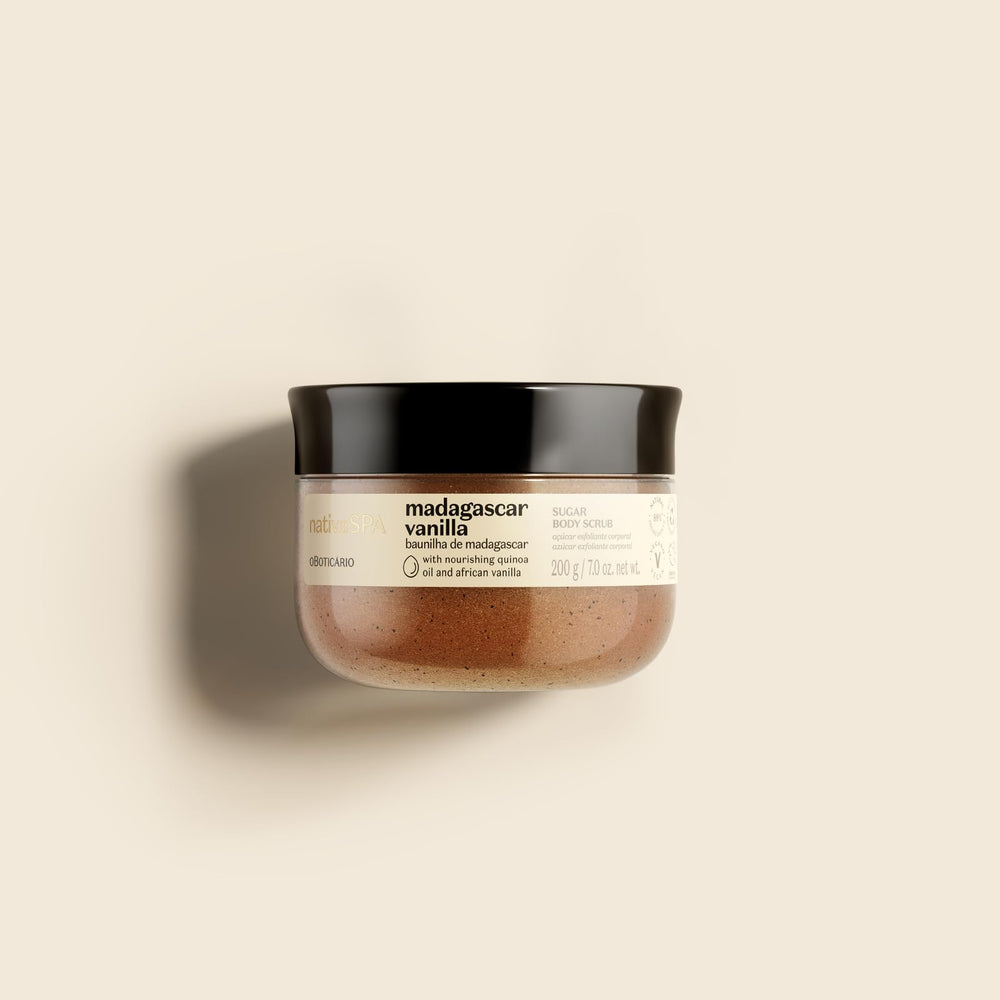 NATIVA SPA Madagascar Vanilla sugar grains closeup, natural exfoliation for brighter skin.