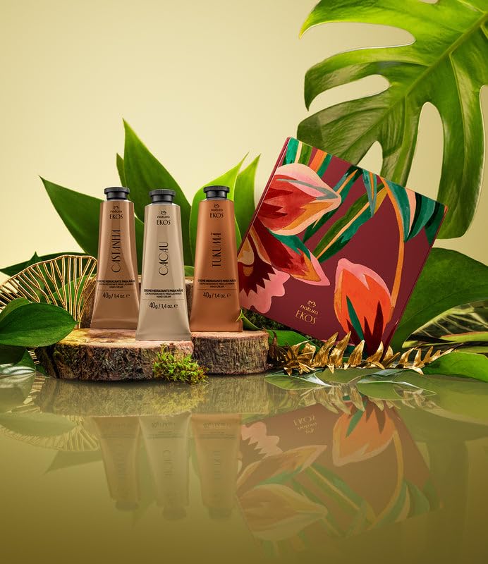 Natura Ekos Tukumã hand cream close-up highlights rich butter for skin renewal.