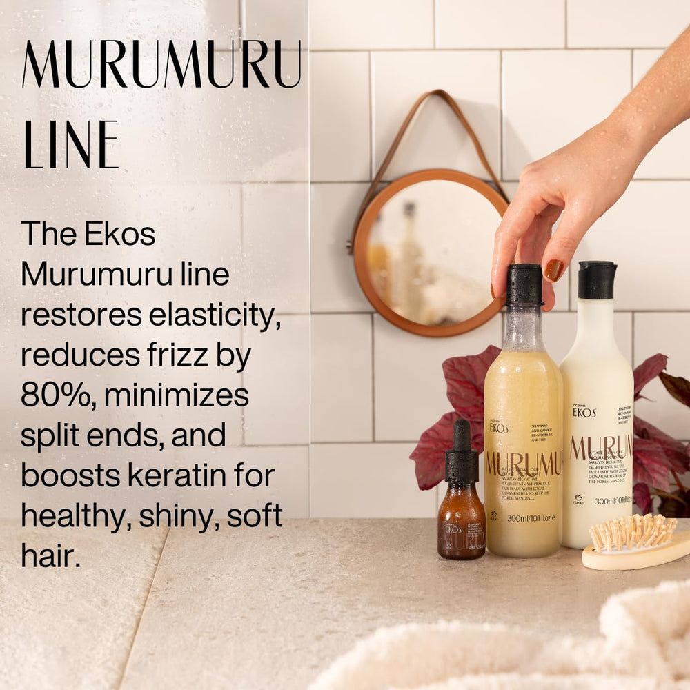 Natura Ekos Murumuru Restoring Shampoo fragrance close-up with delicate floral notes.