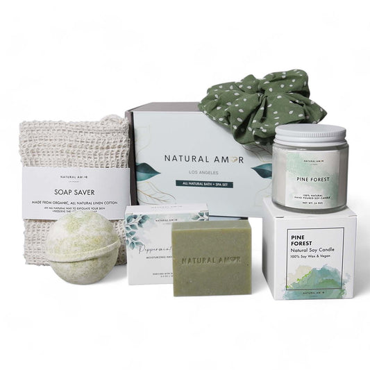 Natural Amor Green Spa Gift Set peppermint soap bar for refreshing cleanse.