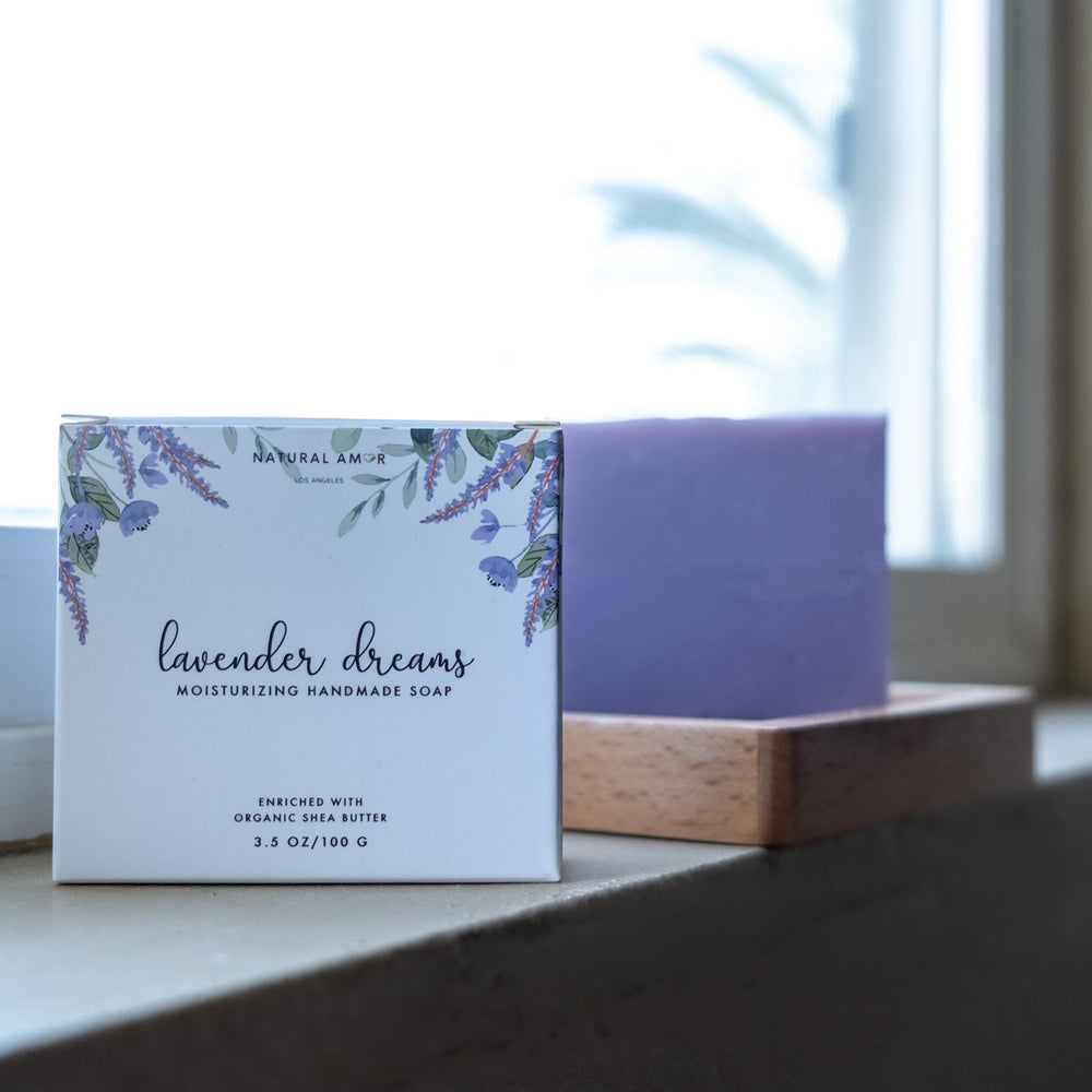 Natural Amor Los Angeles olive oil enriches moisturization and smoothness.