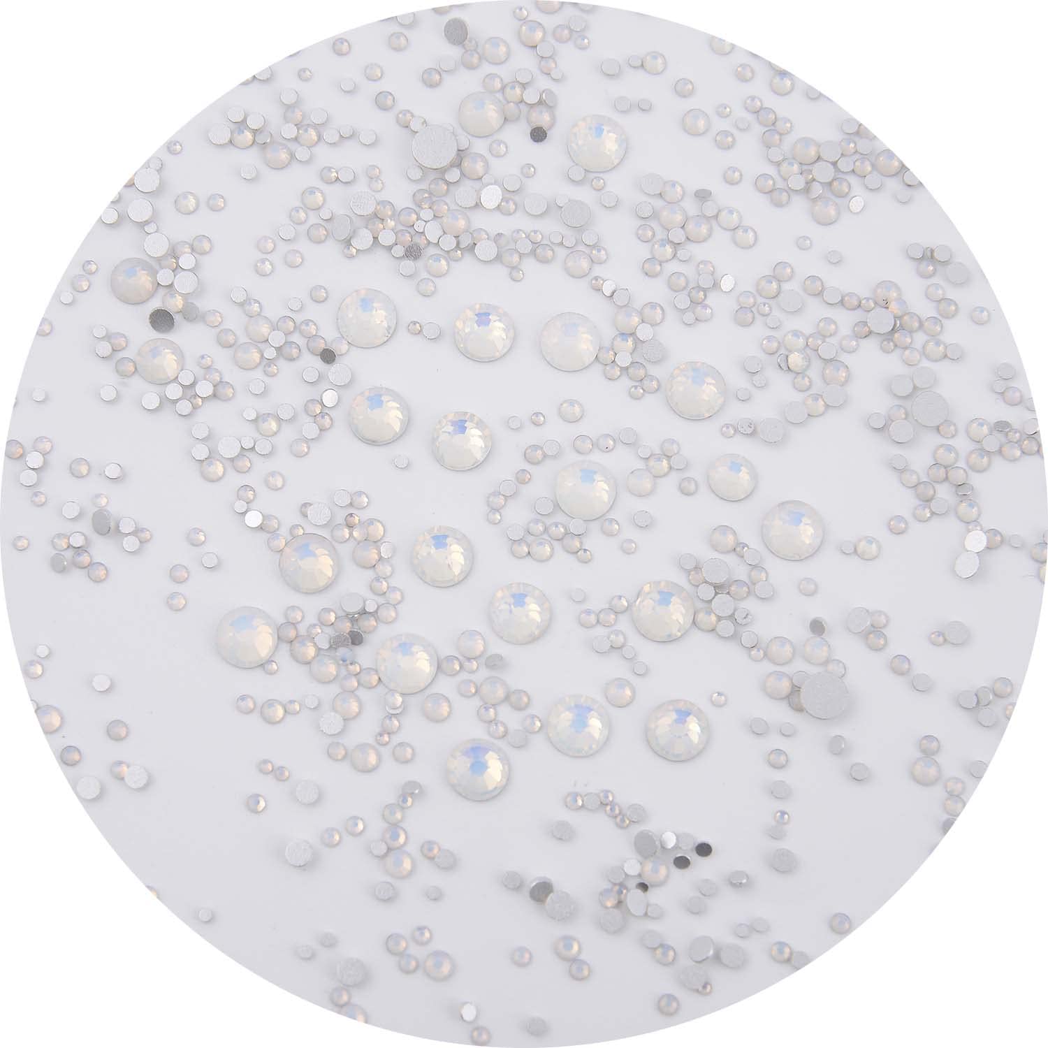 NCB 8000pcs flatback crystals closeup highlighting dazzling facets for wearable glam.