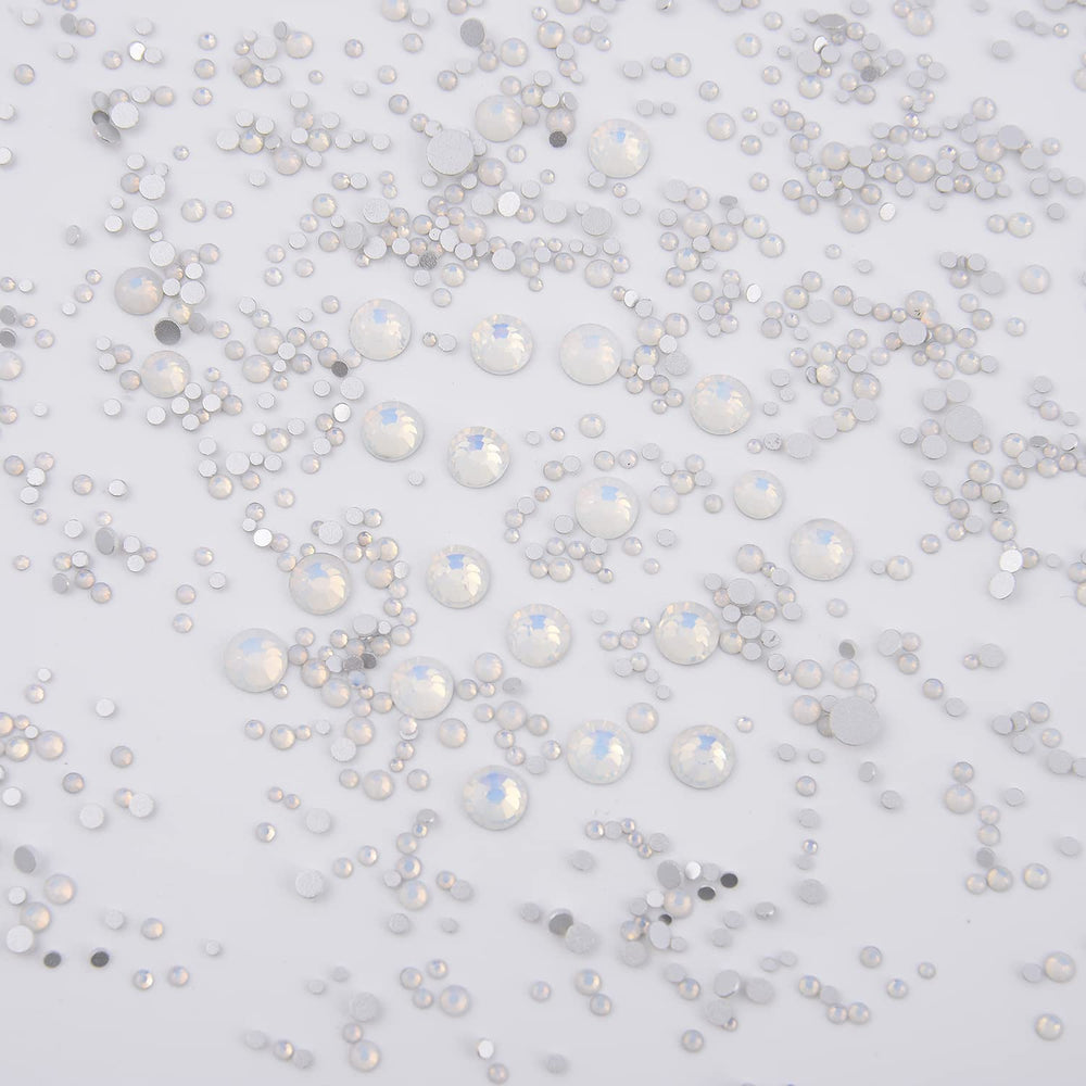 NCB 8000pcs kit includes picking pen for precise stone placement.