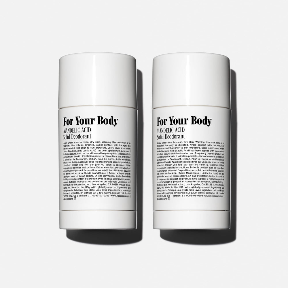 Nécessaire fragrance-free deodorant application showing smooth glide and quick dry.