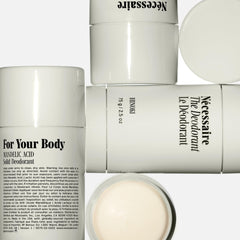 Nécessaire Hinoki deodorant being applied for odor and sweat control