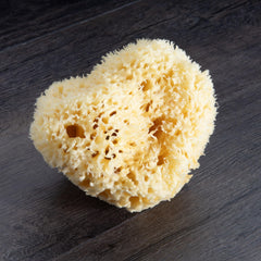 Neptune Natural Sea Wool Sponge Mediterranean harvest emphasizes sustainable sourcing and natural durability.