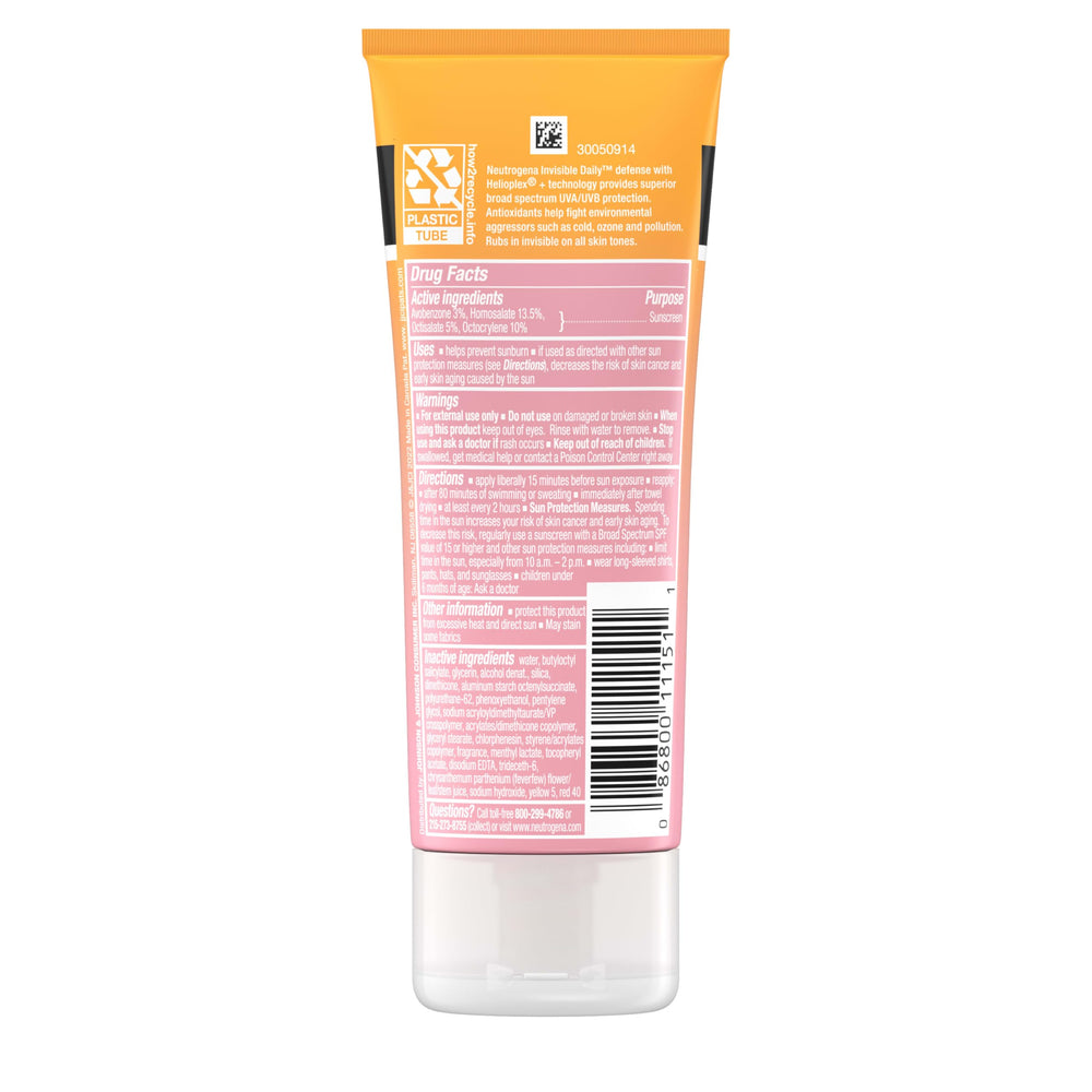 Neutrogena Invisible Daily Defense hydrating formula supports the skin barrier during daily wear.