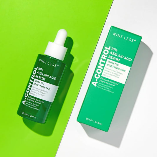 NINELESS A-Control serum dropper-apply demonstrates precise application for even tone.