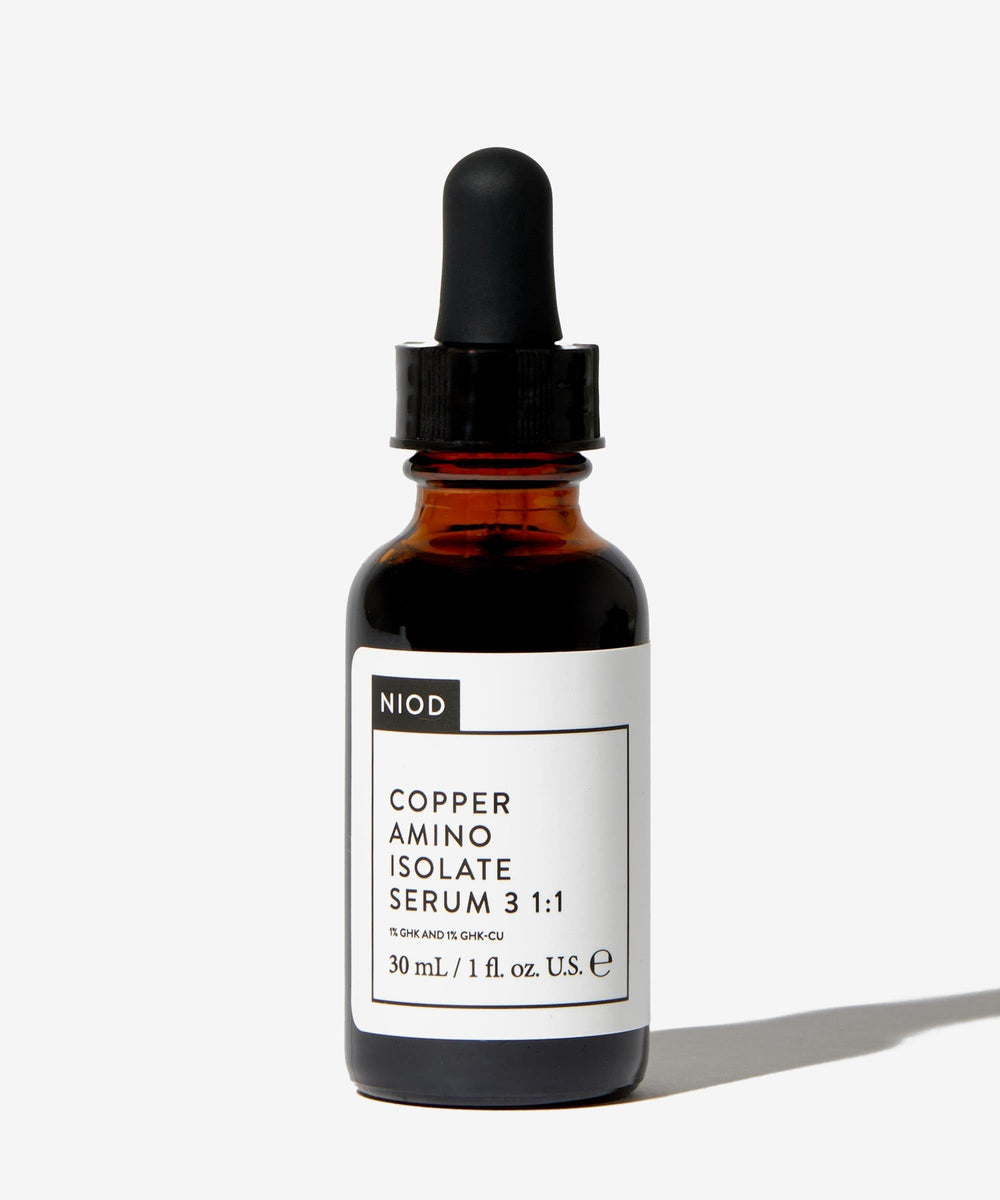 NIOD Copper Amino Isolate Serum texture highlights a lightweight, fast-absorbing feel