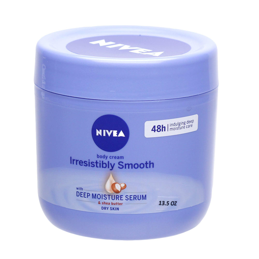 NIVEA Irresistibly Smooth texture close-up reveals velvety, non-greasy finish