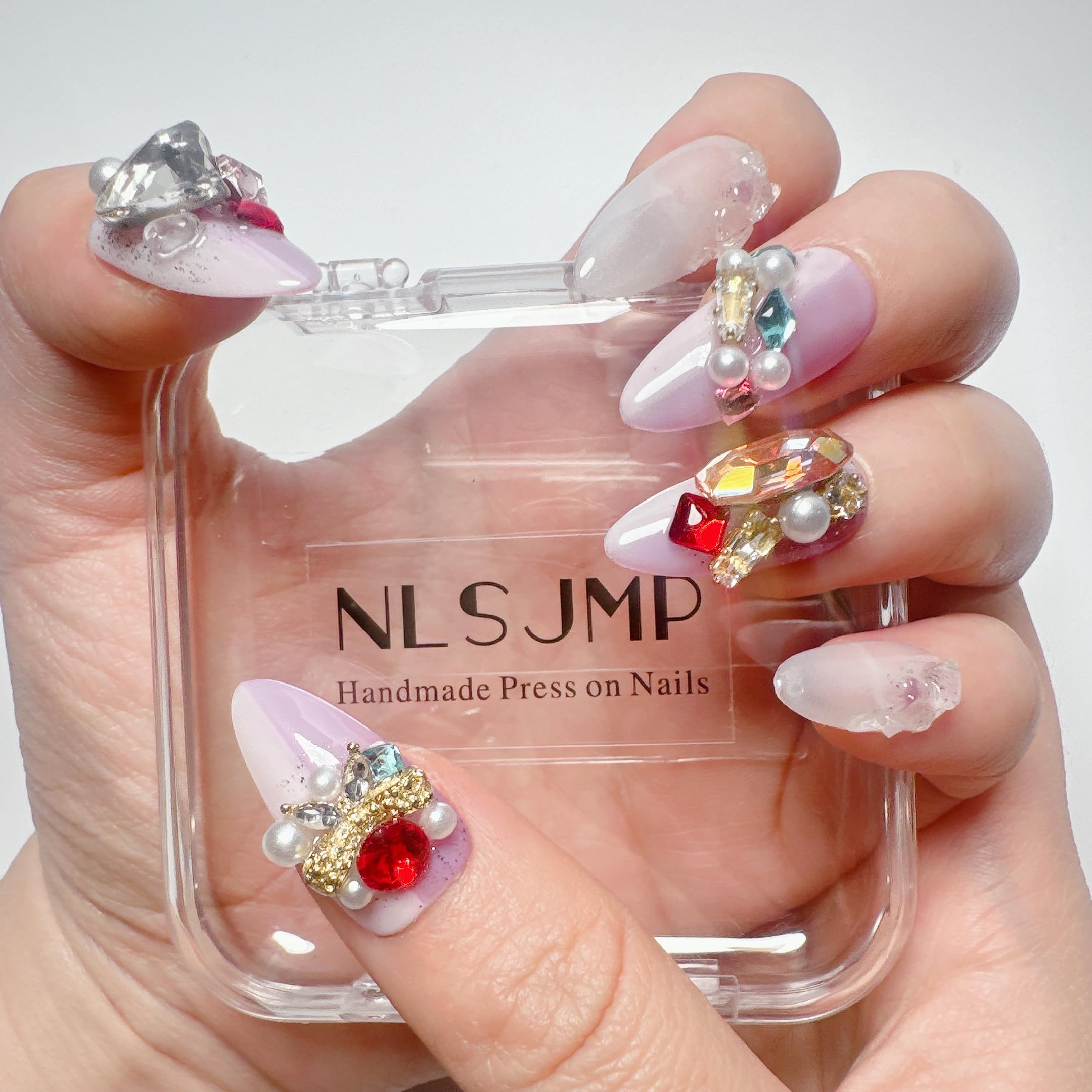 NLSJMP 3D handmade salon finish provides comfortable wear and bold style