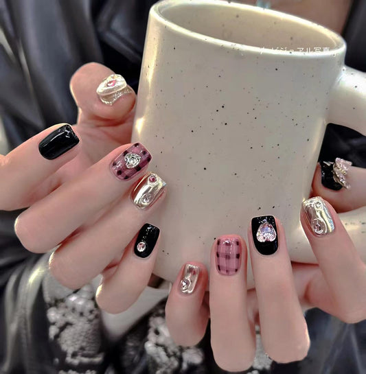 NLSJMP butterfly short square nails design for a chic, reusable manicure.