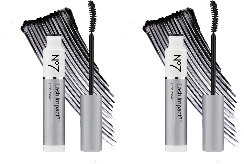 No7 Lash Impact Primer closeup of curved wand for even coating.