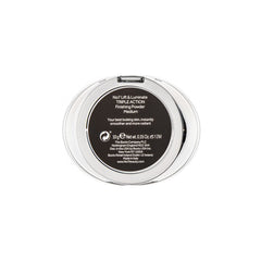 No7 Lift & Luminate powder showing glow finish for natural radiance.