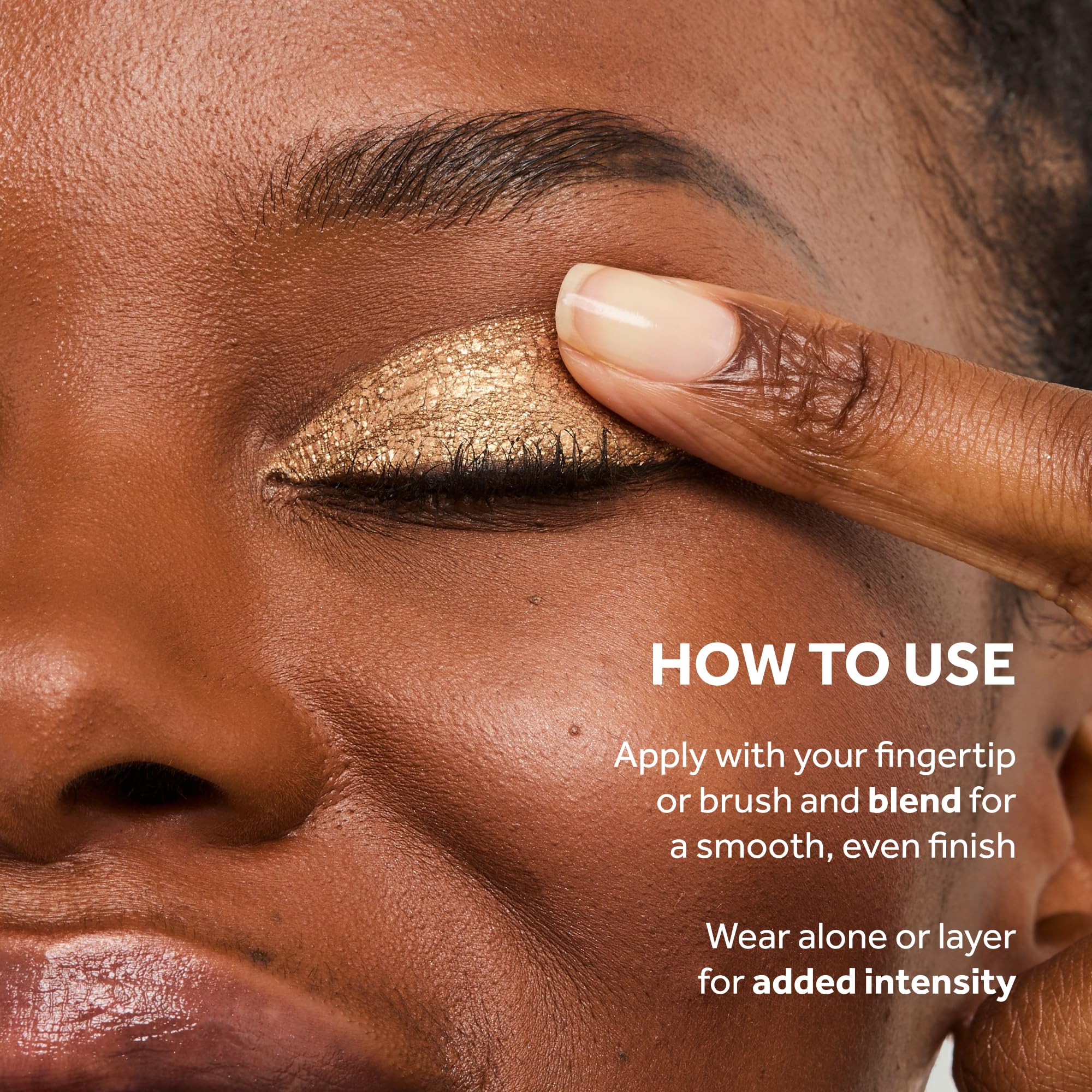 Cream eyeshadow applied with fingertip for instant glow from No7 Pro Artist.