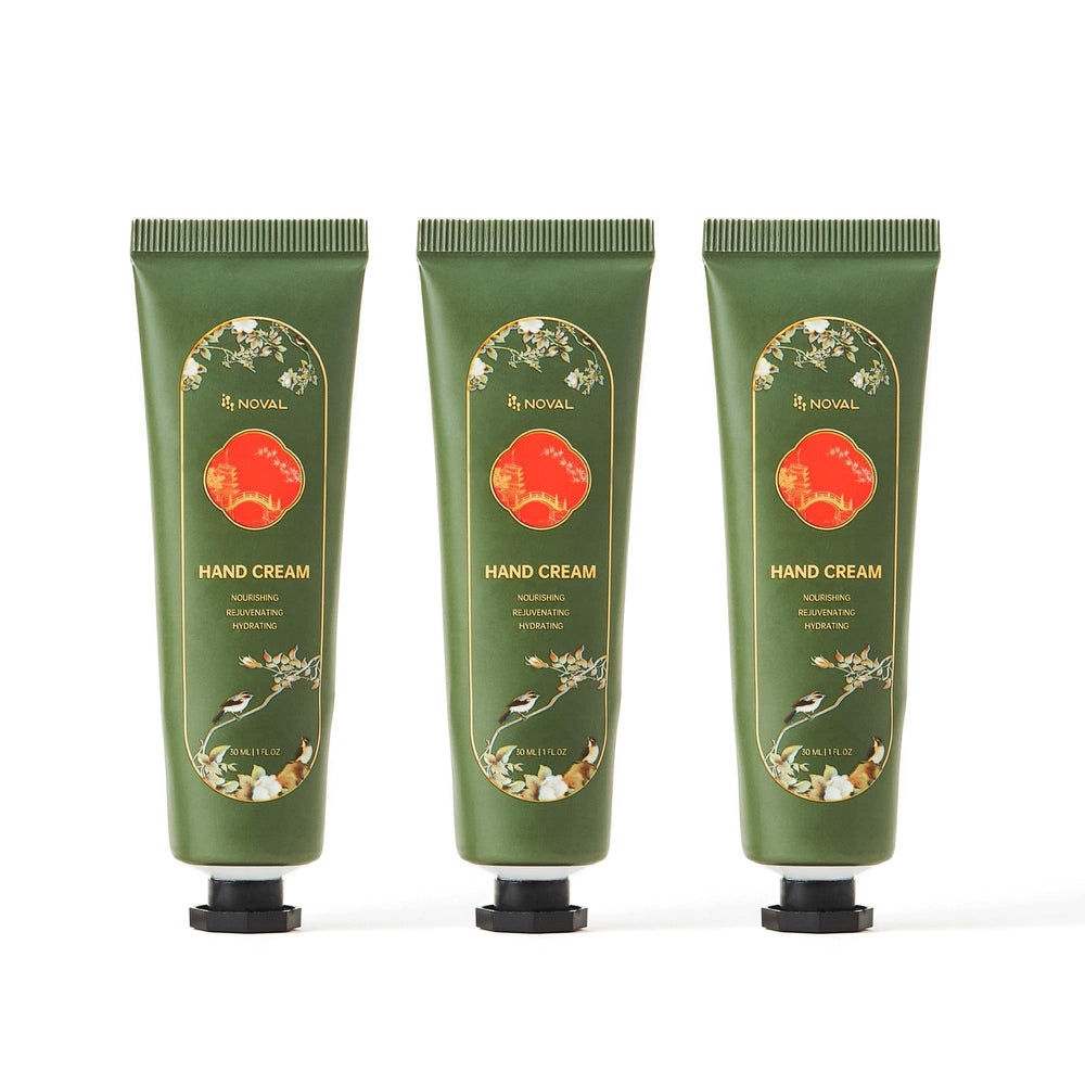 NOVAL jasmine fragrance close-up suggests rich, non-greasy hydration.