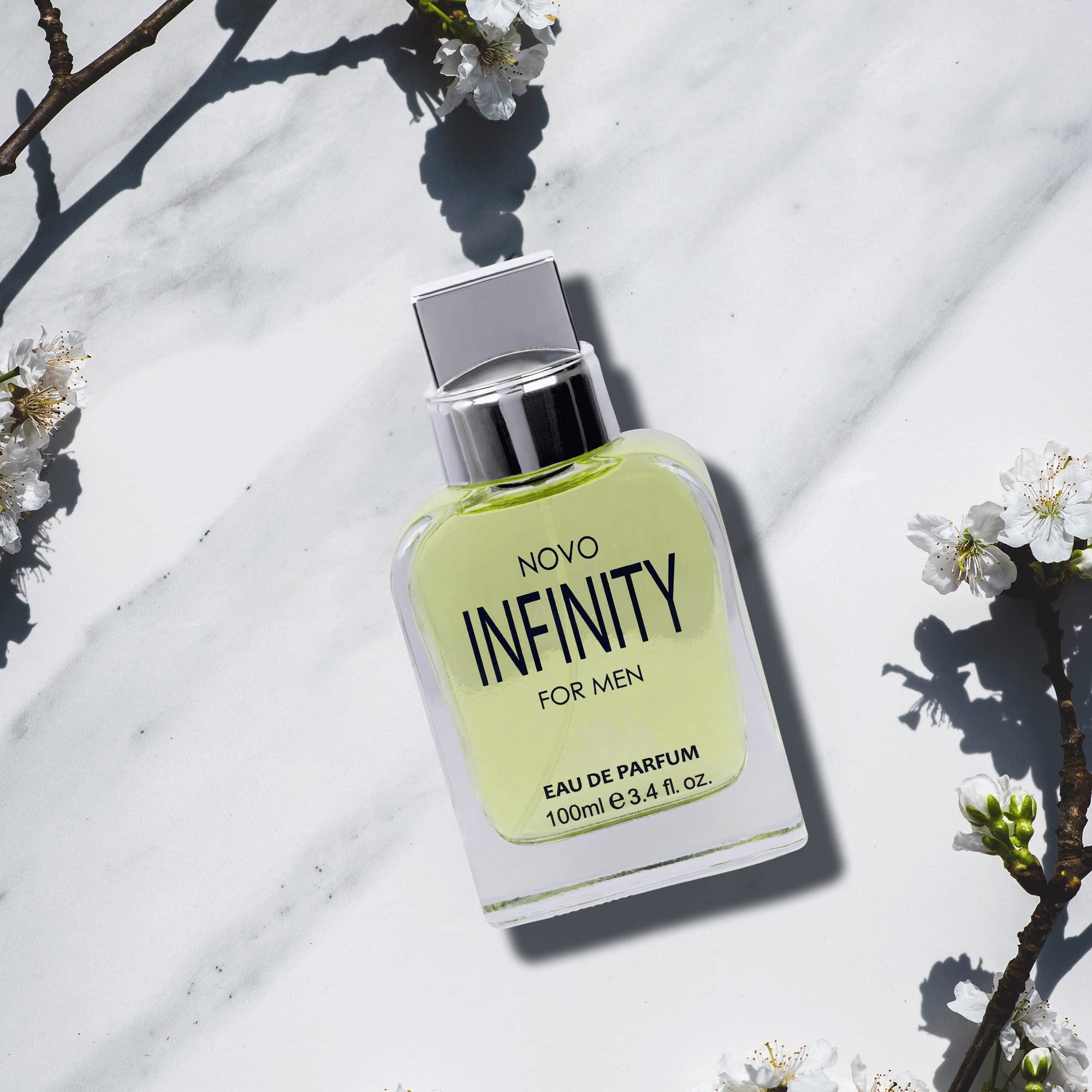 NovoGlow Infinity wood finish background, premium scent ambiance.