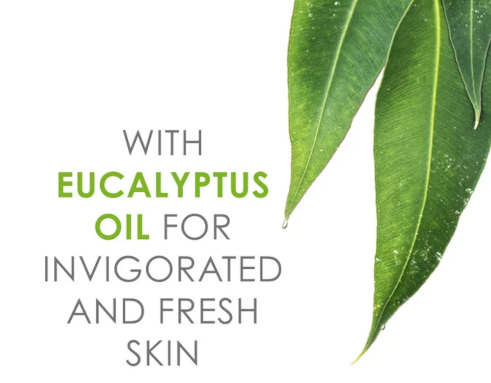 Noxzema cleanser removes dirt and oil for a refreshed feel.