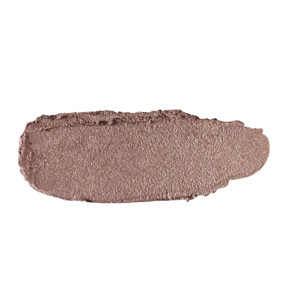 Nudestix Magnetic Luminous Eye Color pencil-tip close-up for precise eyeliner and smooth blending.