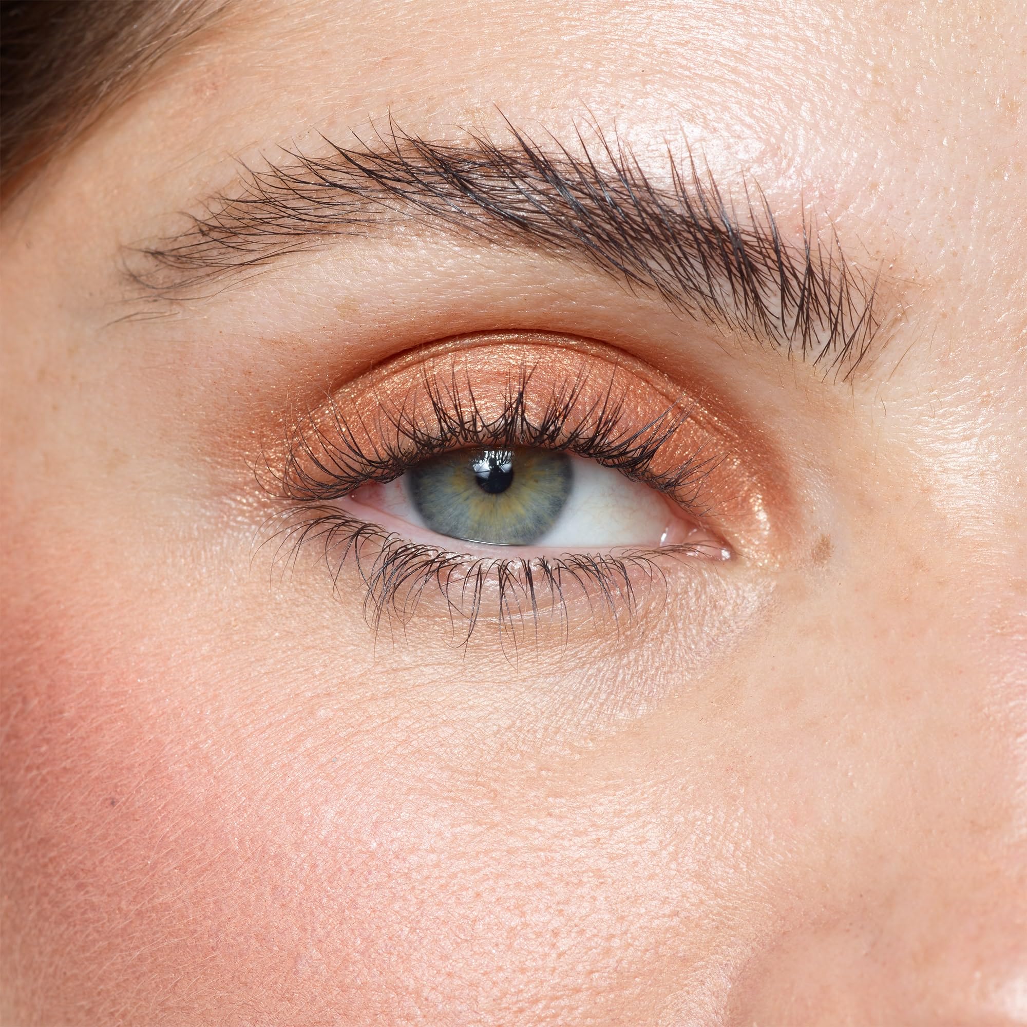 Nudestix Magnetic Luminous Eye Color Copper Foil waterproof formula stands up to weather.