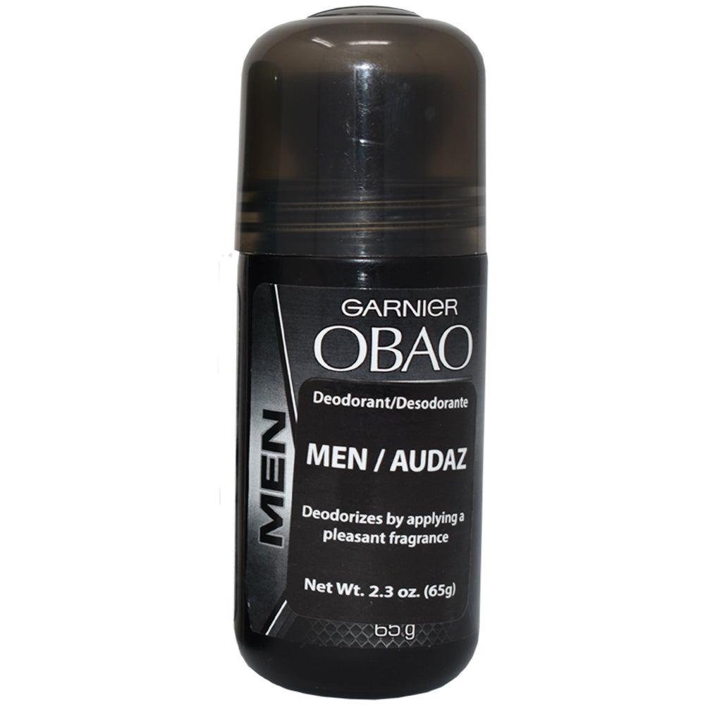 OBAO deodorant application glide demonstrates smooth, quick-dry use.