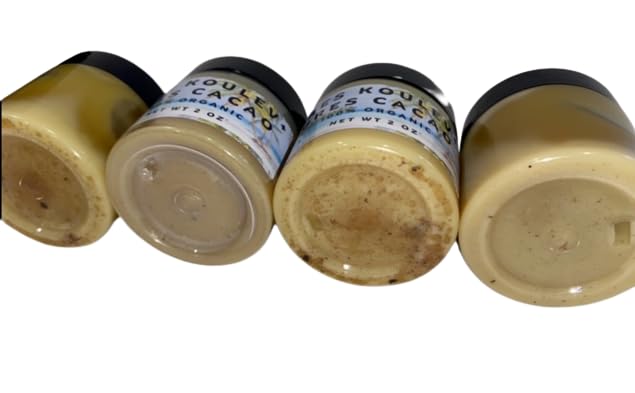 OCS close-up texture reveals silky oil ideal for grooming.