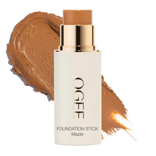 Ogee foundation stick Maple 9-0W pour demonstrates even tone and easy blending on skin.