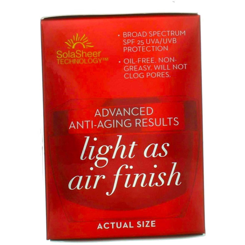 Olay Regenerist Whip SPF25 packaging box demonstrates a 3-piece set for travel.