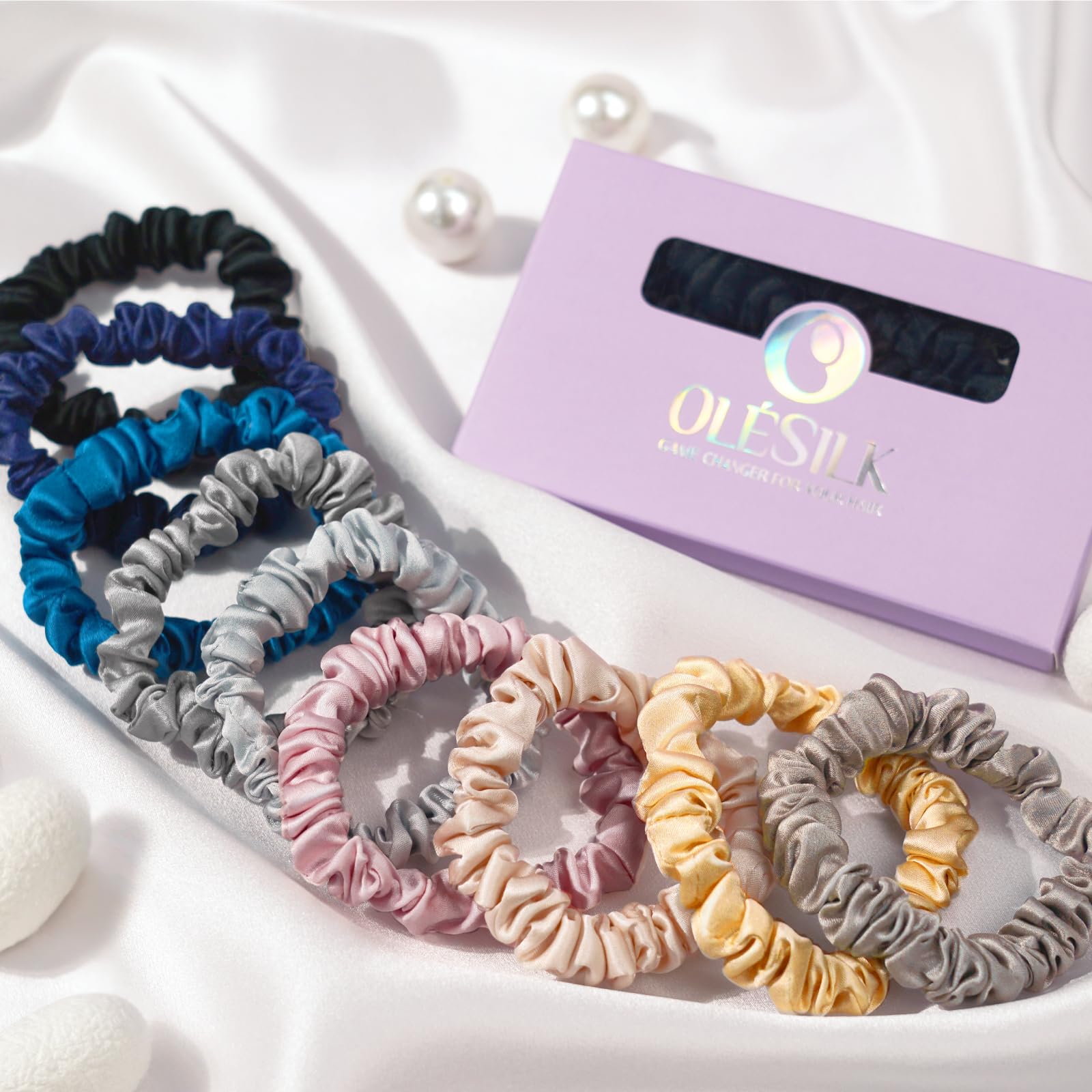 OLESILK silk hair ties on ponytail demonstrate sleek, snag-free styling.