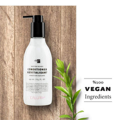 Oligo Calura Moisture Balance conditioner detangles curls for smoother styling