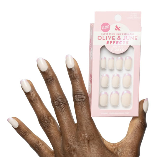 Olive & June Super Stick Mani kit with 32 nails for a precise fit.