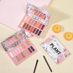 ONLYBETTER vegan nude palette sweatproof and water-resistant for active days.
