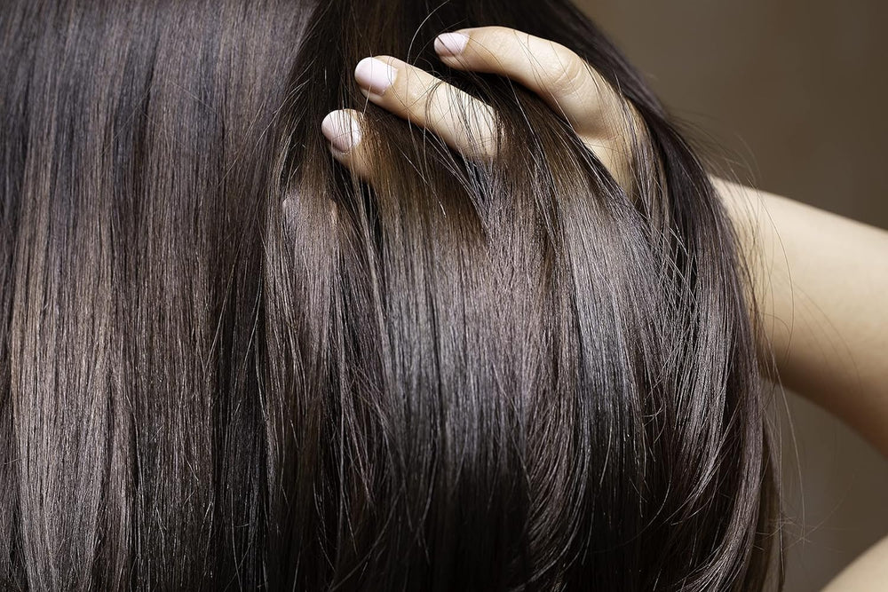 OPO Avocado Oil nourishes nails and cuticles with rich hydration.