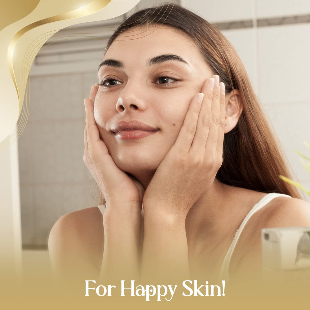 OROGOLD White Gold 24K Mousse Cleanser rich lather during rinse.