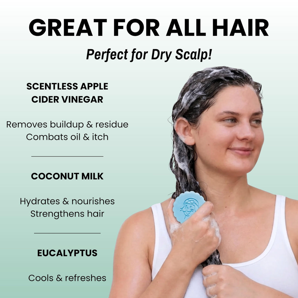 Close-up of Otter co bar texture showing creamy ingredients and conditioning benefit