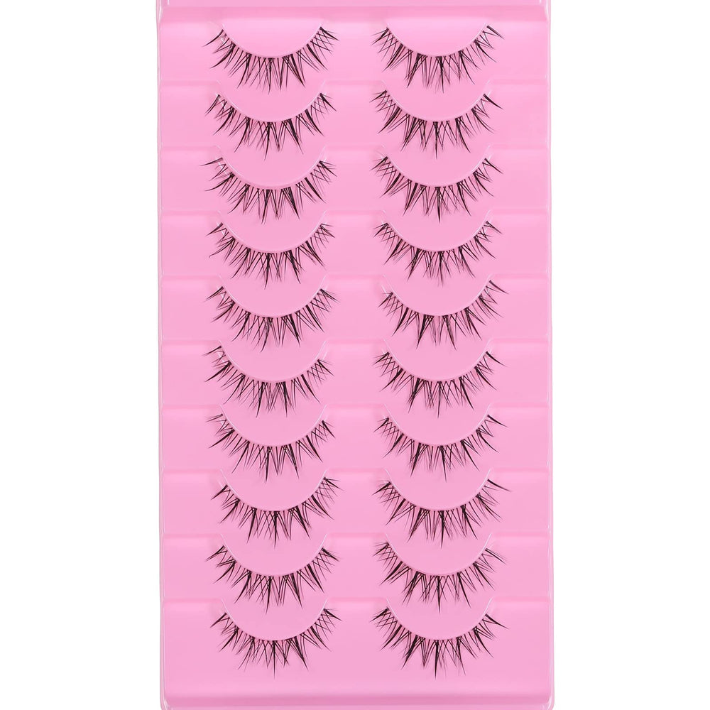 outopen lash case to store and protect lashes on the go