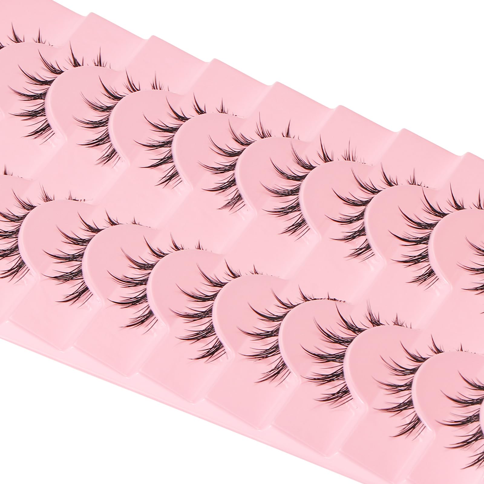 Outopen reusable manga lashes suitable for multiple wearings.