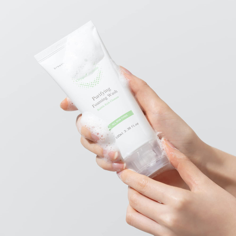 OxygenCeuticals botanical extracts visible suggest refreshing balancing effects.