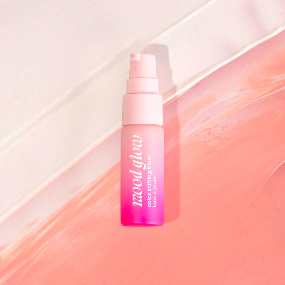 Pacifica Mood Glow application on cheeks demonstrates adaptive color for a natural flush.