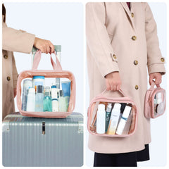 Packism double-zipper open highlights easy access to travel essentials.
