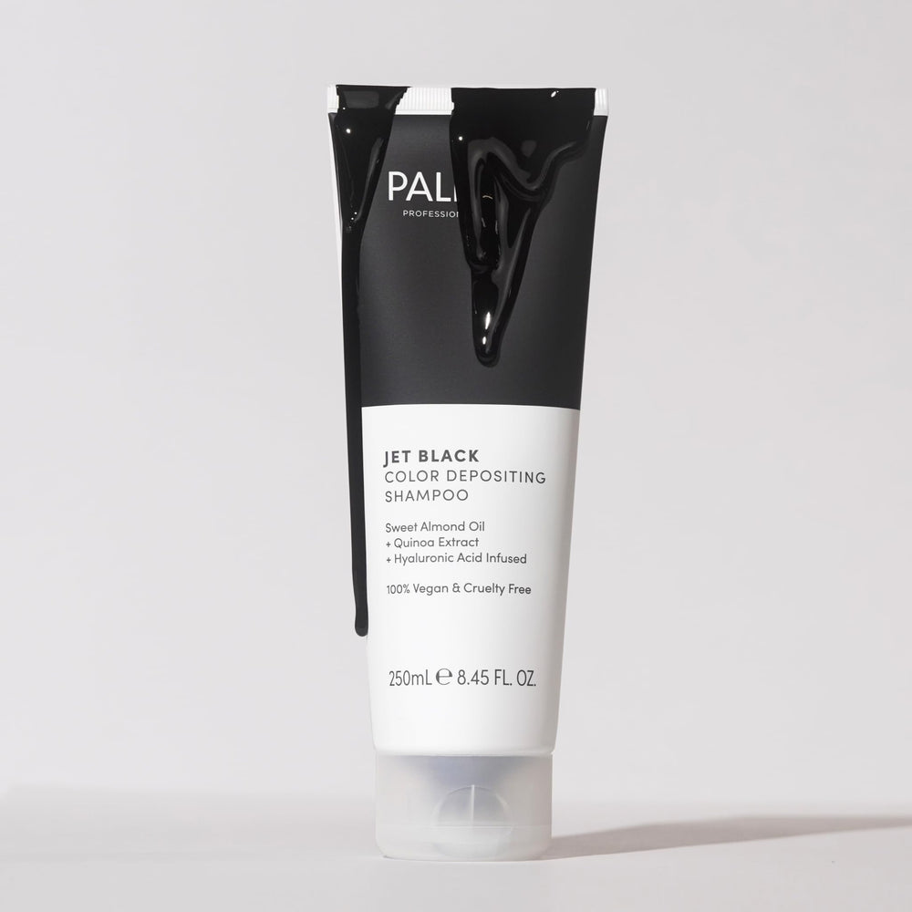 Pallure Jet Black close-up shows creamy lather and smooth texture
