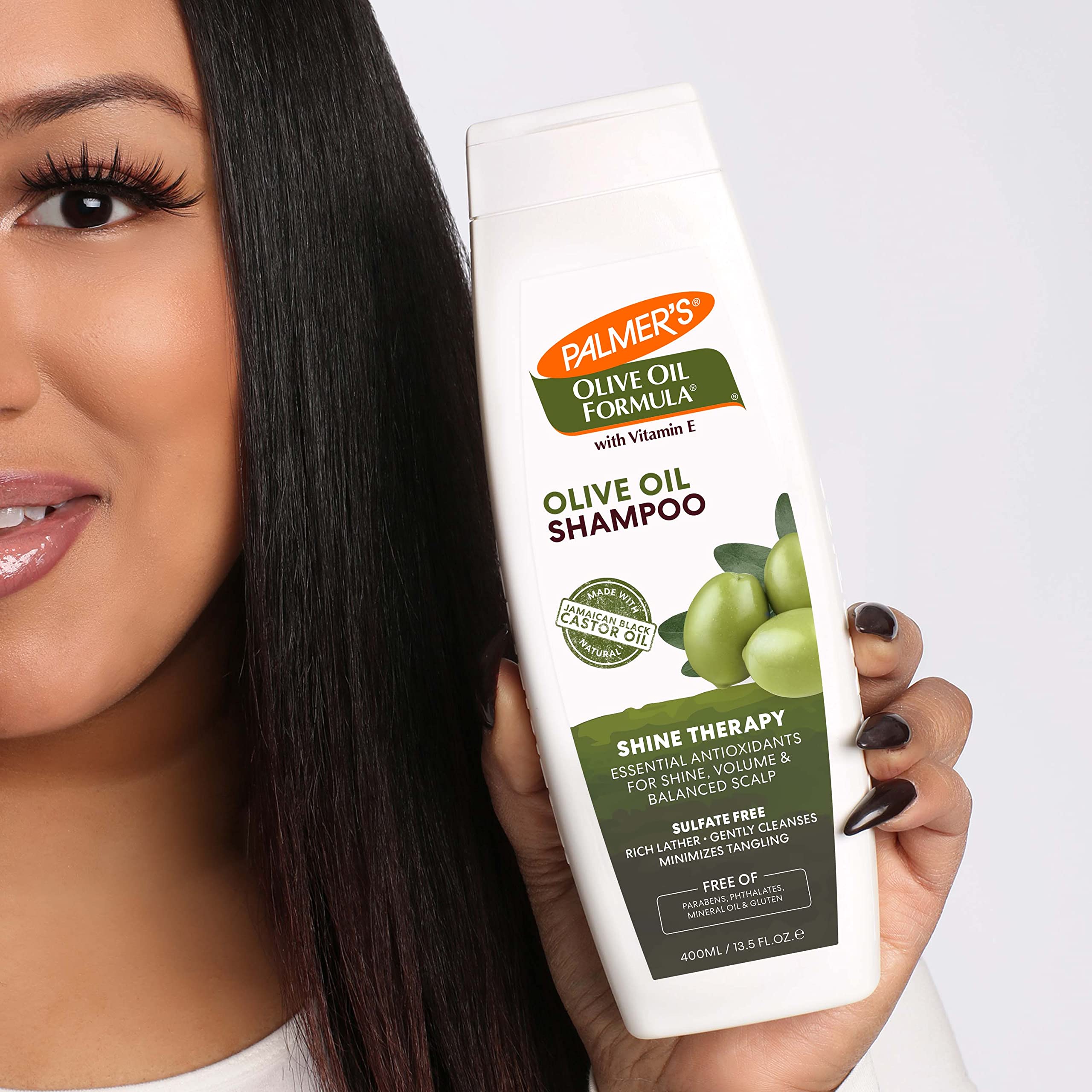 Label highlights olive oil, antioxidants, and hydration benefits